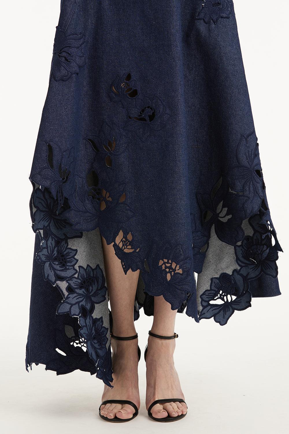 Scoop Neck Embroidered Day Dress-DARKDENM-4-CLOTHINGDRESSCASUAL-OSCAR DE LA RENTA