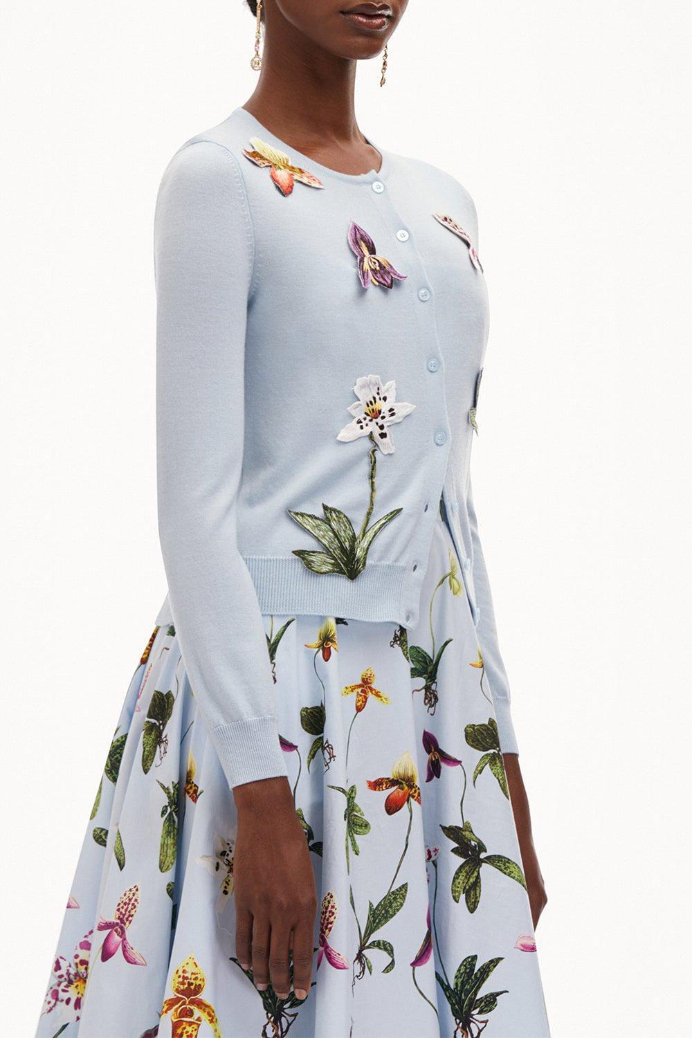 OSCAR DE LA RENTA-Orchid Embroidered Crewneck Cardigan-LT BLUE
