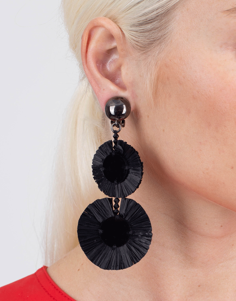 OSCAR DE LA RENTA-Raffia Disk Crop Earrings-BLACK