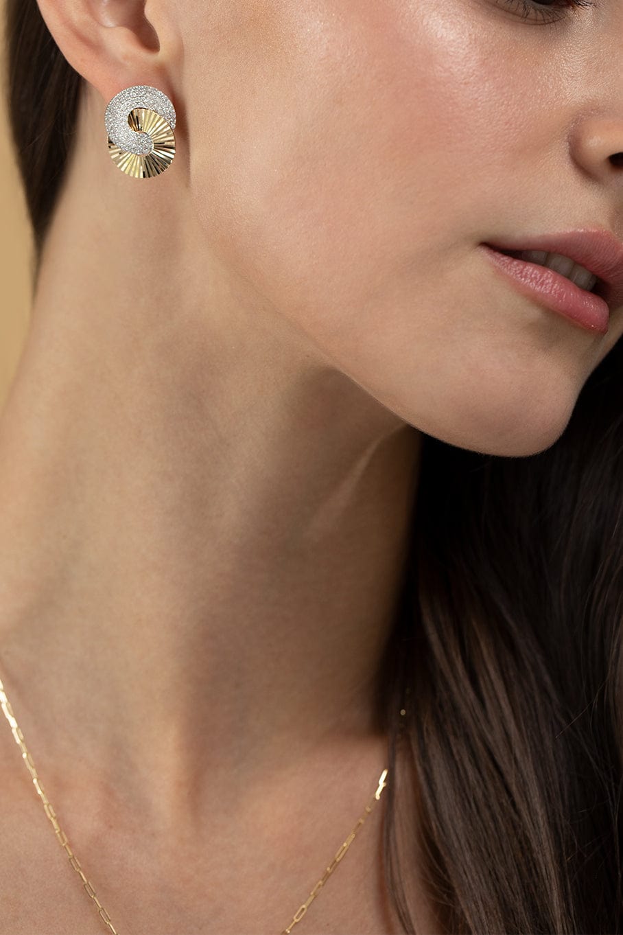 PHILLIPS HOUSE-Diamond Large Aura Interlocking Stud-YELLOW GOLD