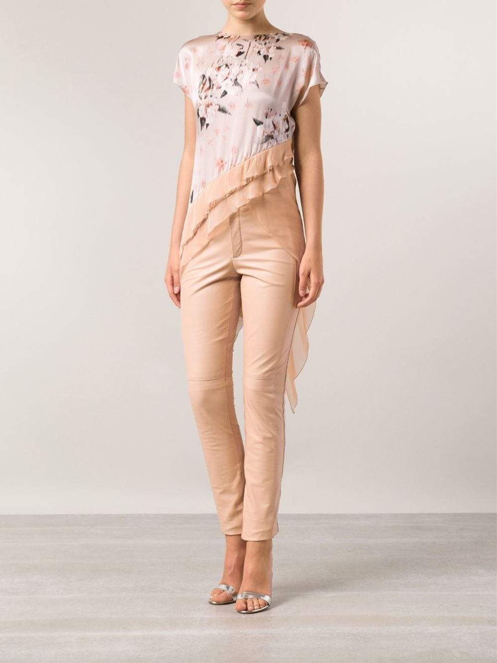 PHILOSOPHY-Open V-Back Top-