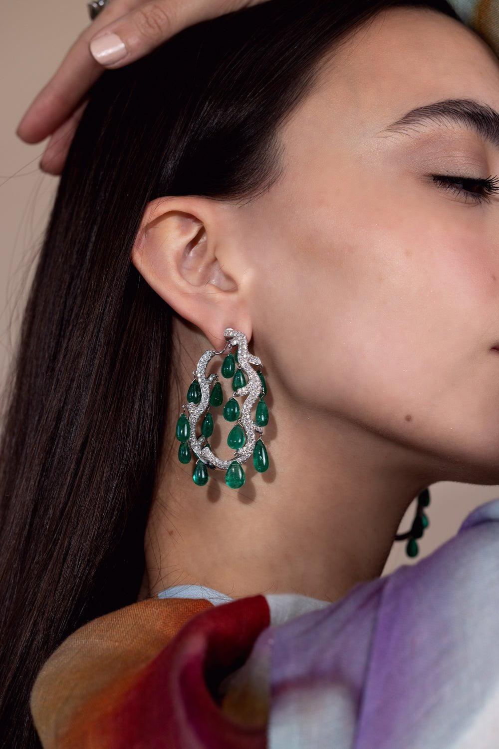 PIRANESI-Cabochon Emerald Diamond Chandelier Earrings-WHITE GOLD