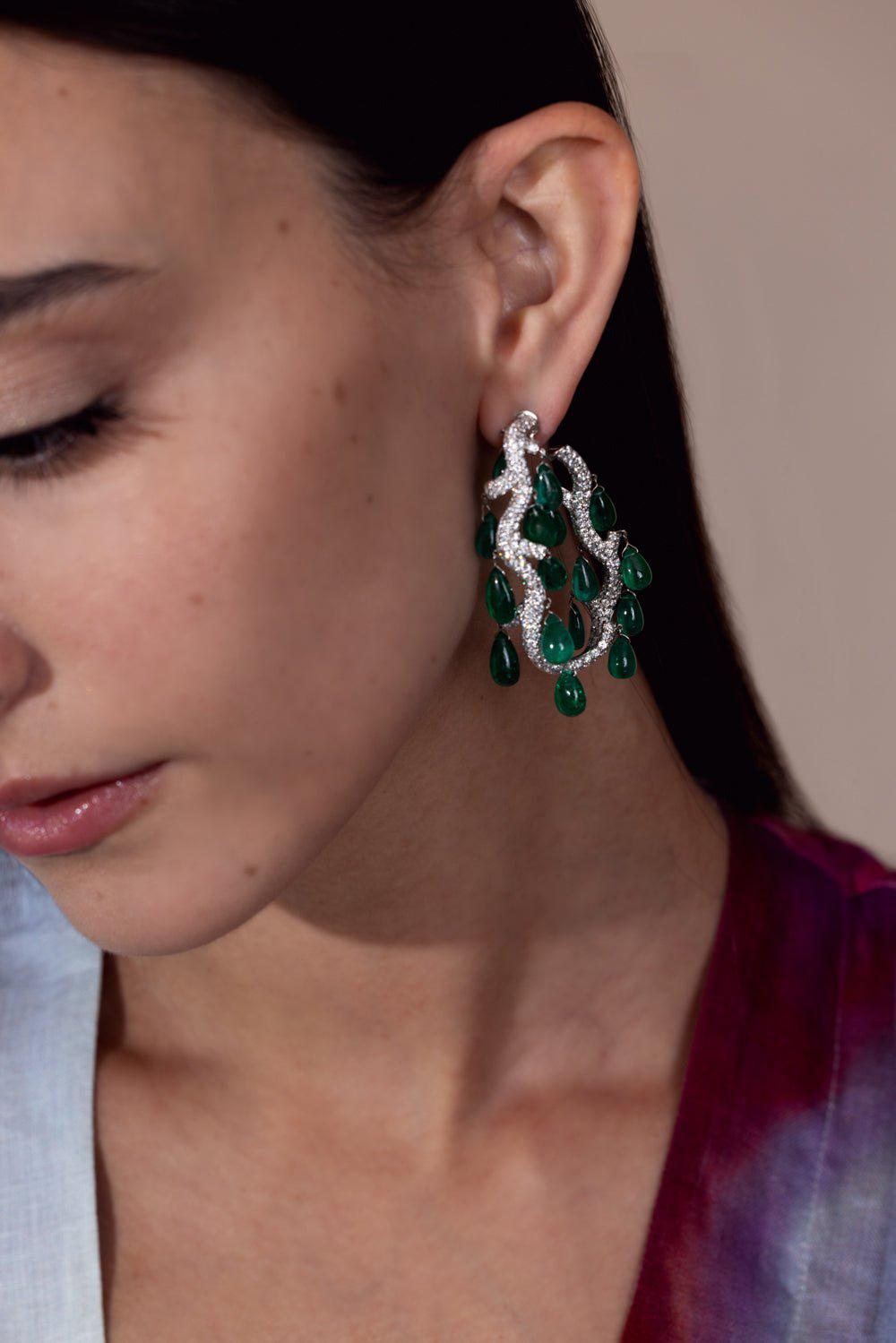 PIRANESI-Cabochon Emerald Diamond Chandelier Earrings-WHITE GOLD