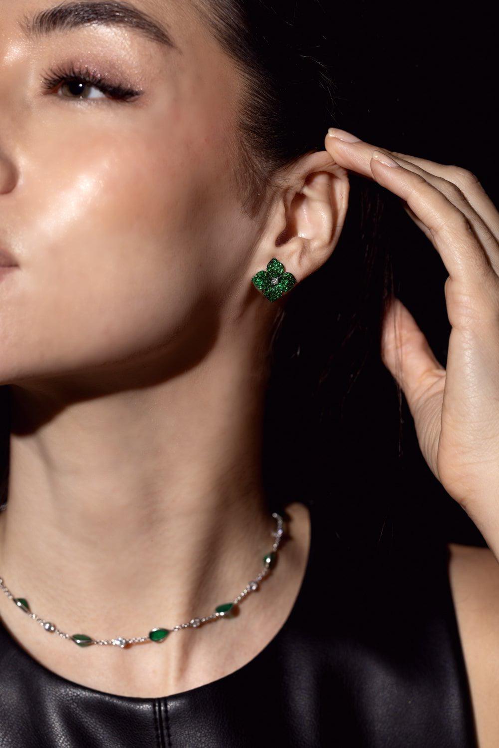 PIRANESI-Tsavorite Small Flower Stud Earrings-YELLOW GOLD