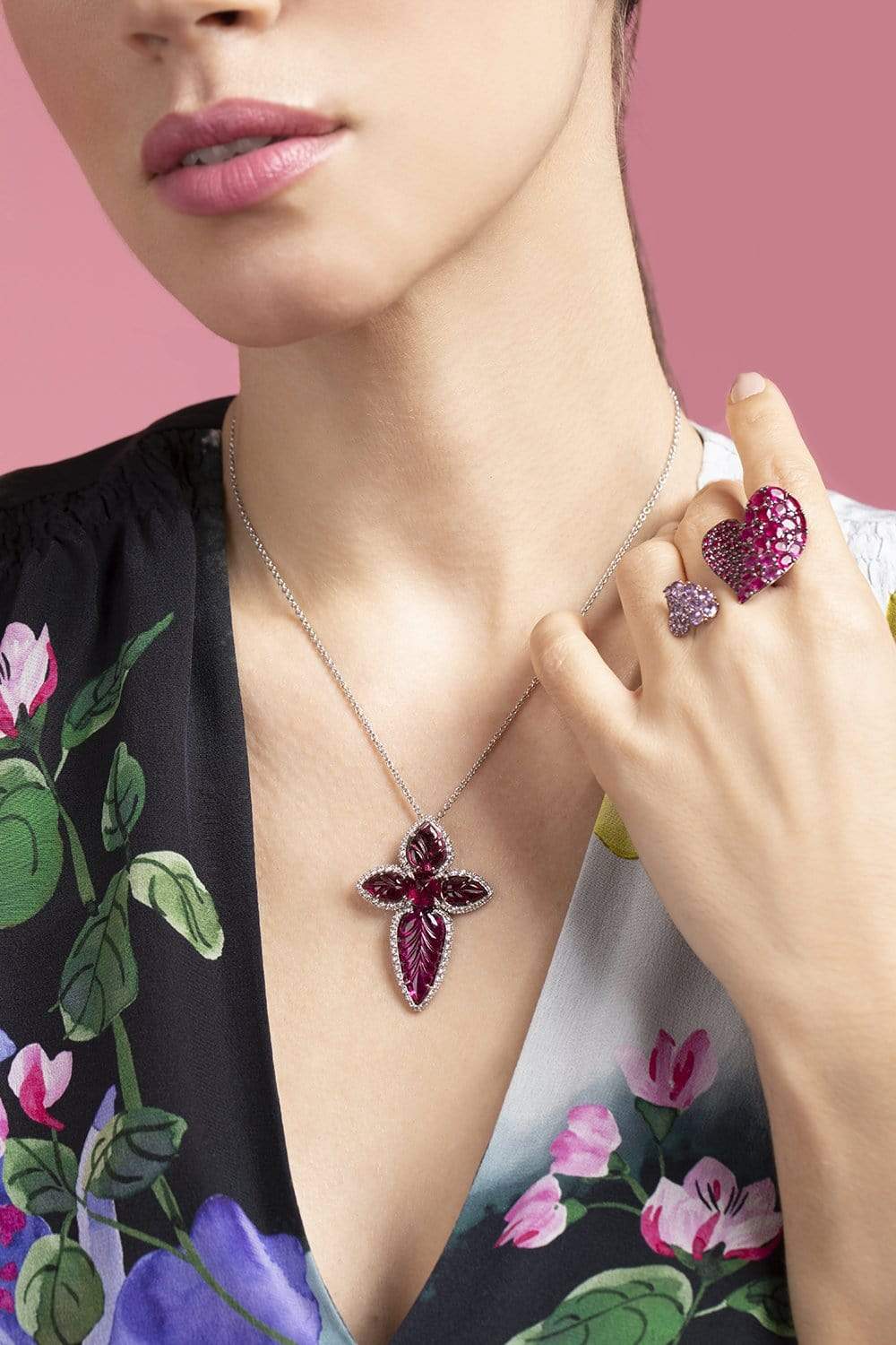 PIRANESI-Carved Sugarloaf Tourmaline Necklace-WHITE GOLD