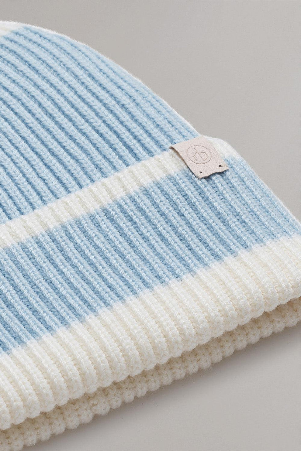 rag & bone Beanie in Light Blue Rag & Bone Blake Beanie - Sky Blue – Quattro Tizi main image 2