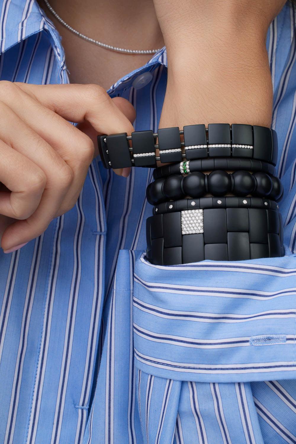 Matte Black Ceramic Tsavorite Diamond Pura Bracelet-WHITE GOLD-JEWELRYFINE JEWELBRACELET O-ROBERTO DEMEGLIO