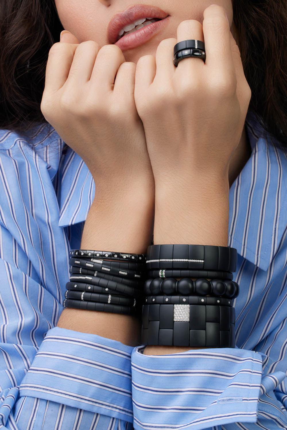 Matte Black Ceramic Tsavorite Diamond Pura Bracelet-WHITE GOLD-JEWELRYFINE JEWELBRACELET O-ROBERTO DEMEGLIO