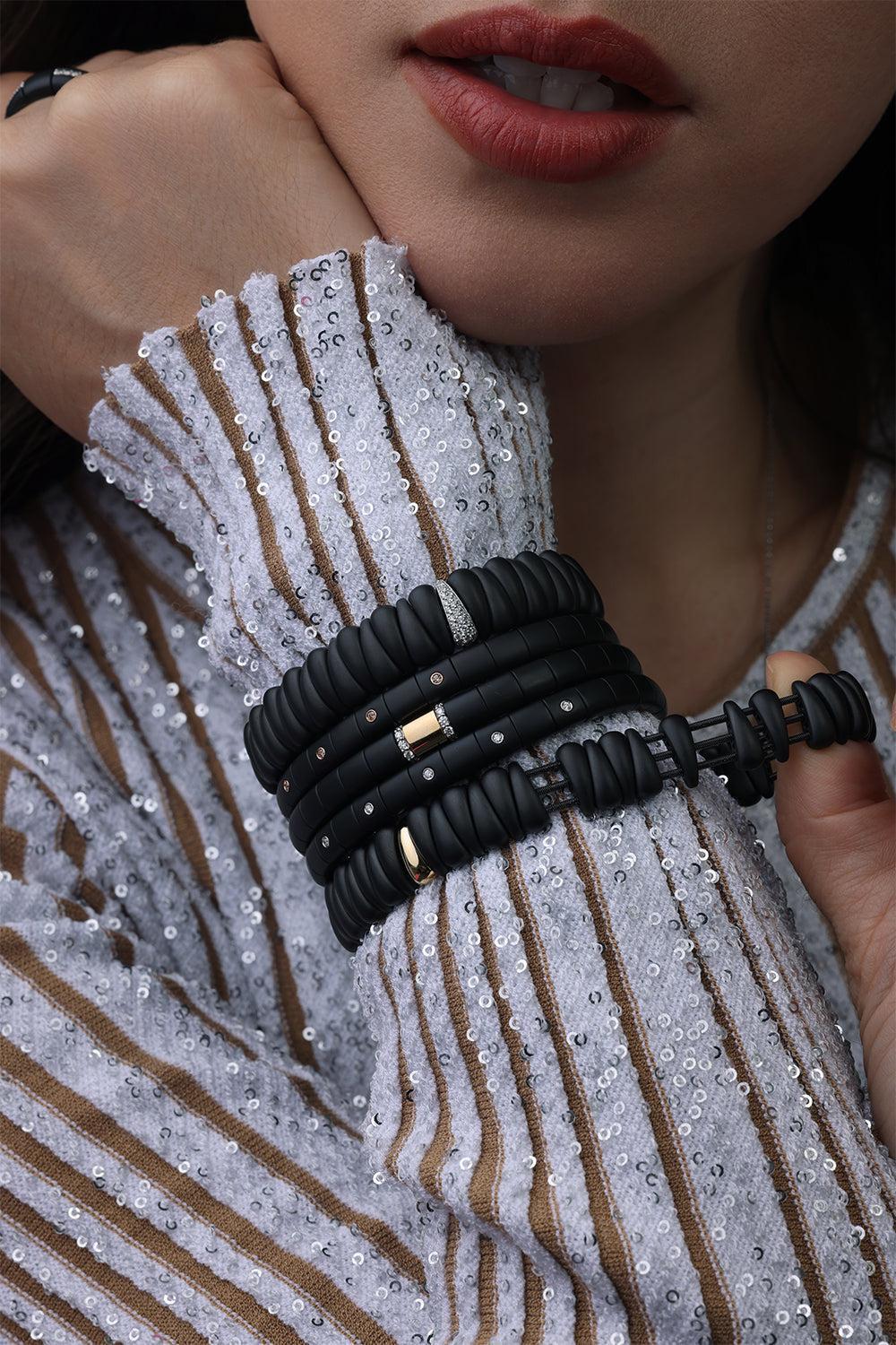 Two Diamond Bar Black Ceramic Pura Stretch Ring-YELLOW GOLD-JEWELRYFINE JEWELBRACELET O-ROBERTO DEMEGLIO
