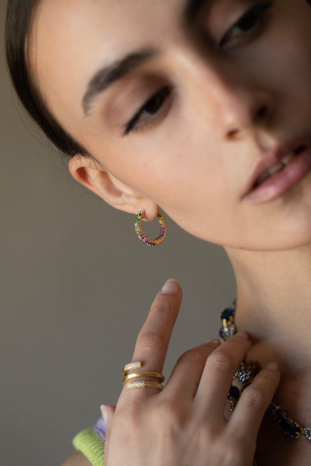 ROBINSON PELHAM-Disco Sister Rainbow Sapphire Hoop Earrings-YELLOW GOLD
