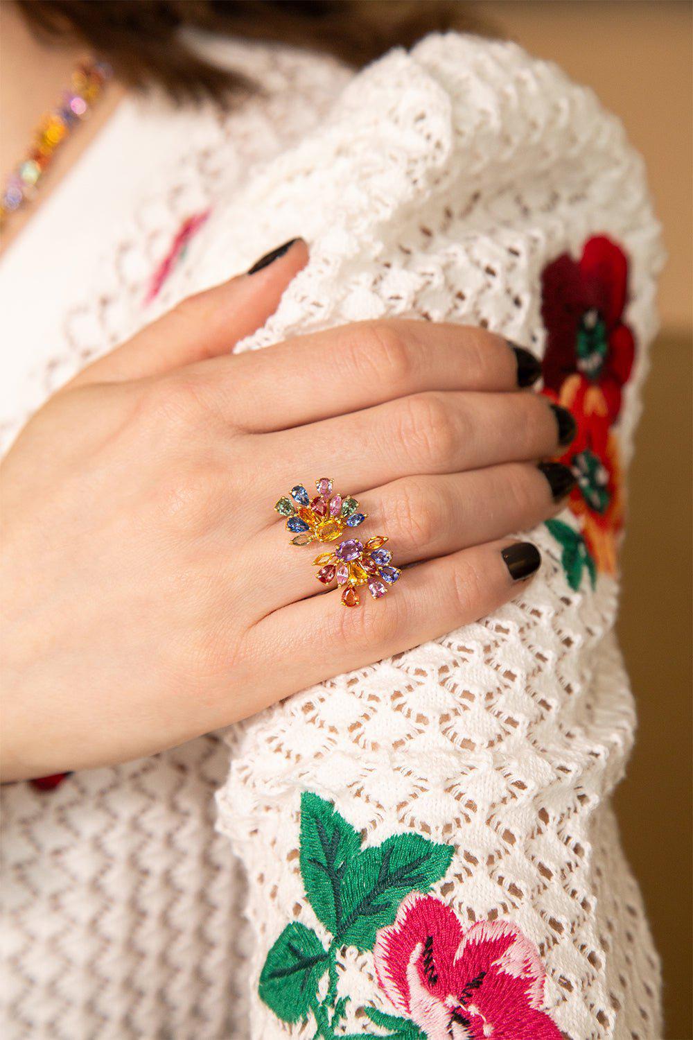 RUCHI NEW YORK-Desert Blooms Wildflower Split Multi Sapphire Cocktail Ring-YELLOW GOLD