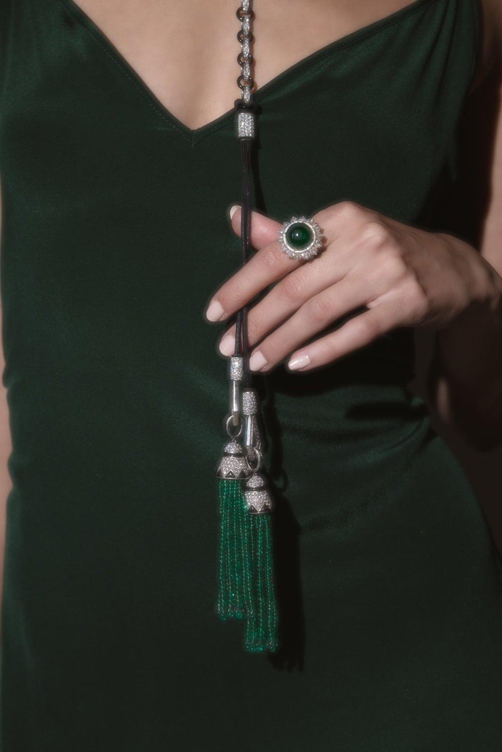 SABOO FINE JEWELS-Royalle Emerald Tassel Necklace-PLATINUM