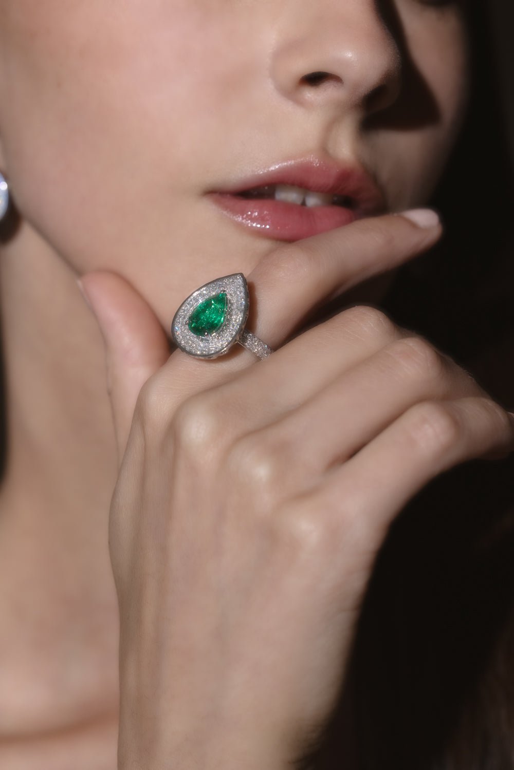 Emerald Diamond Ring JEWELRYFINE JEWELRING SABOO FINE JEWELS   