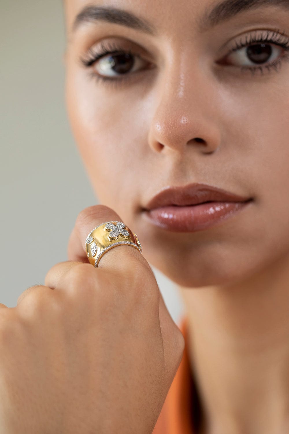 SARA WEINSTOCK-Lierre Petal Cigar Ring-YELLOW GOLD