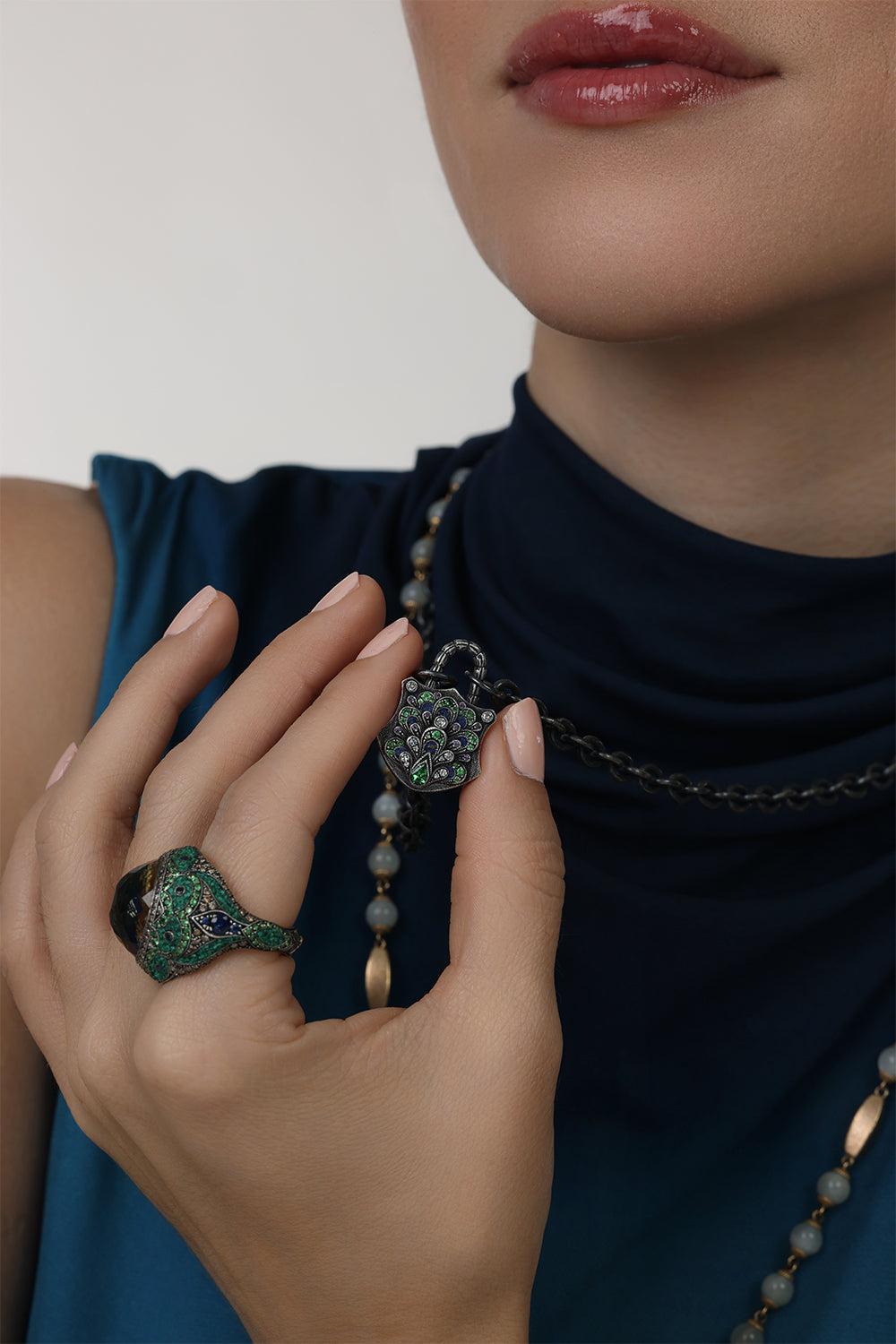 Medium Peacock Padlock-YELLOW GOLD-JEWELRYFINE JEWELPENDANT-SEVAN BICAKCI