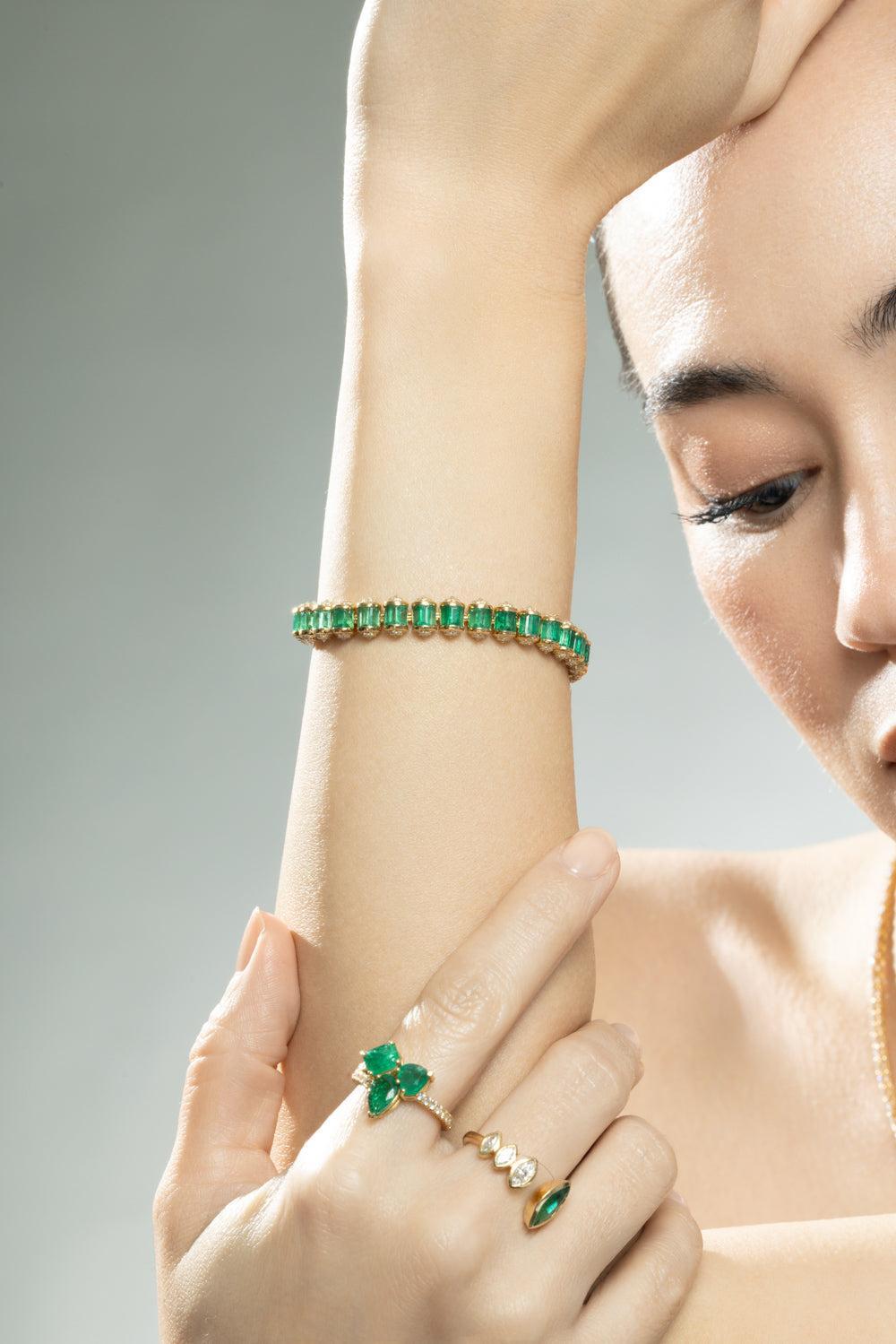 Diamond Emerald Medium Ripple Bracelet-YELLOW GOLD-6.5-JEWELRYFINE JEWELBRACELET O-SHAY JEWELRY