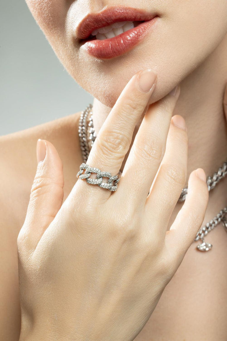 Diamond Pave Essential Link Ring