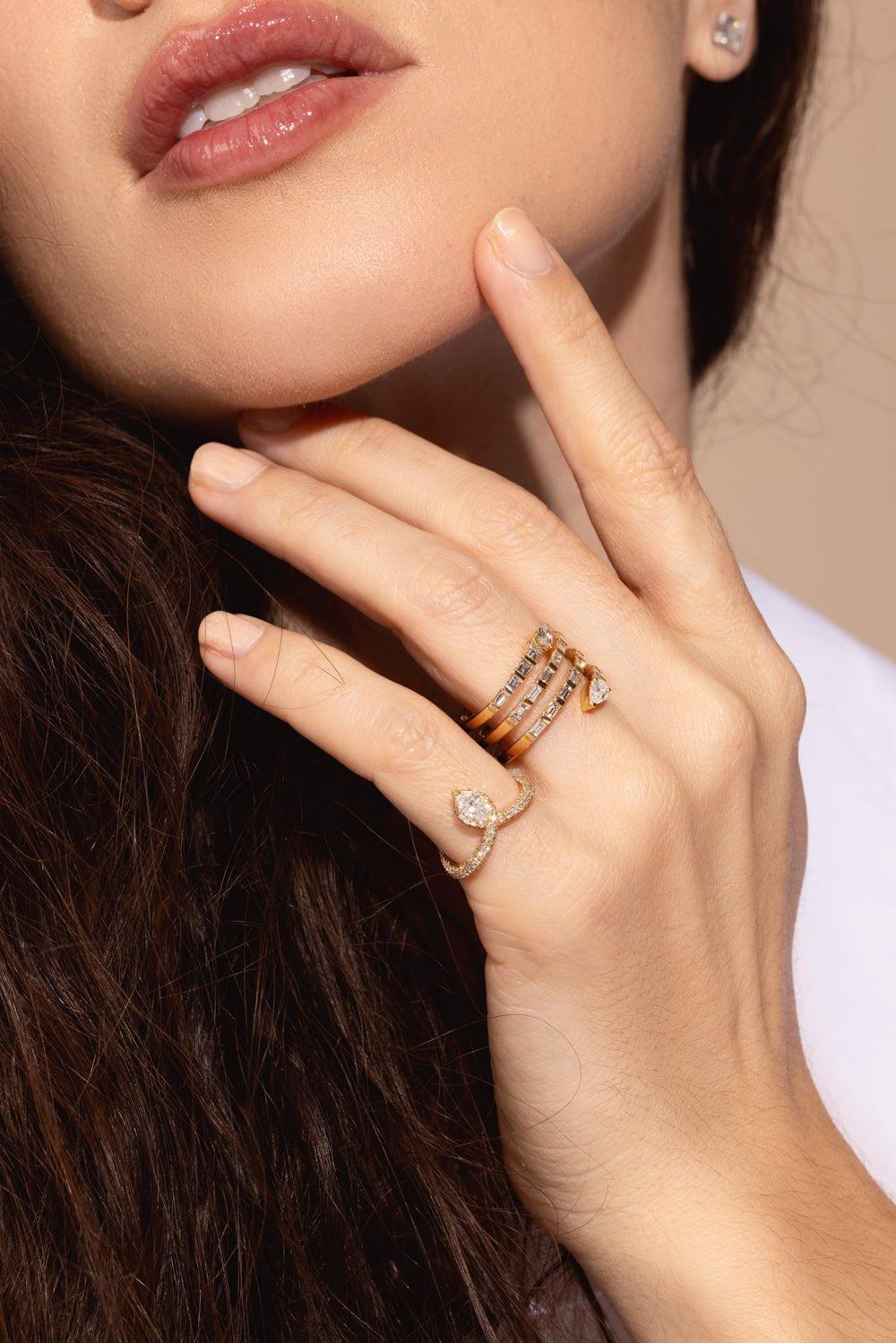 SHAY JEWELRY-DIAMOND CHEVRON PINKY RING-YELLOW GOLD