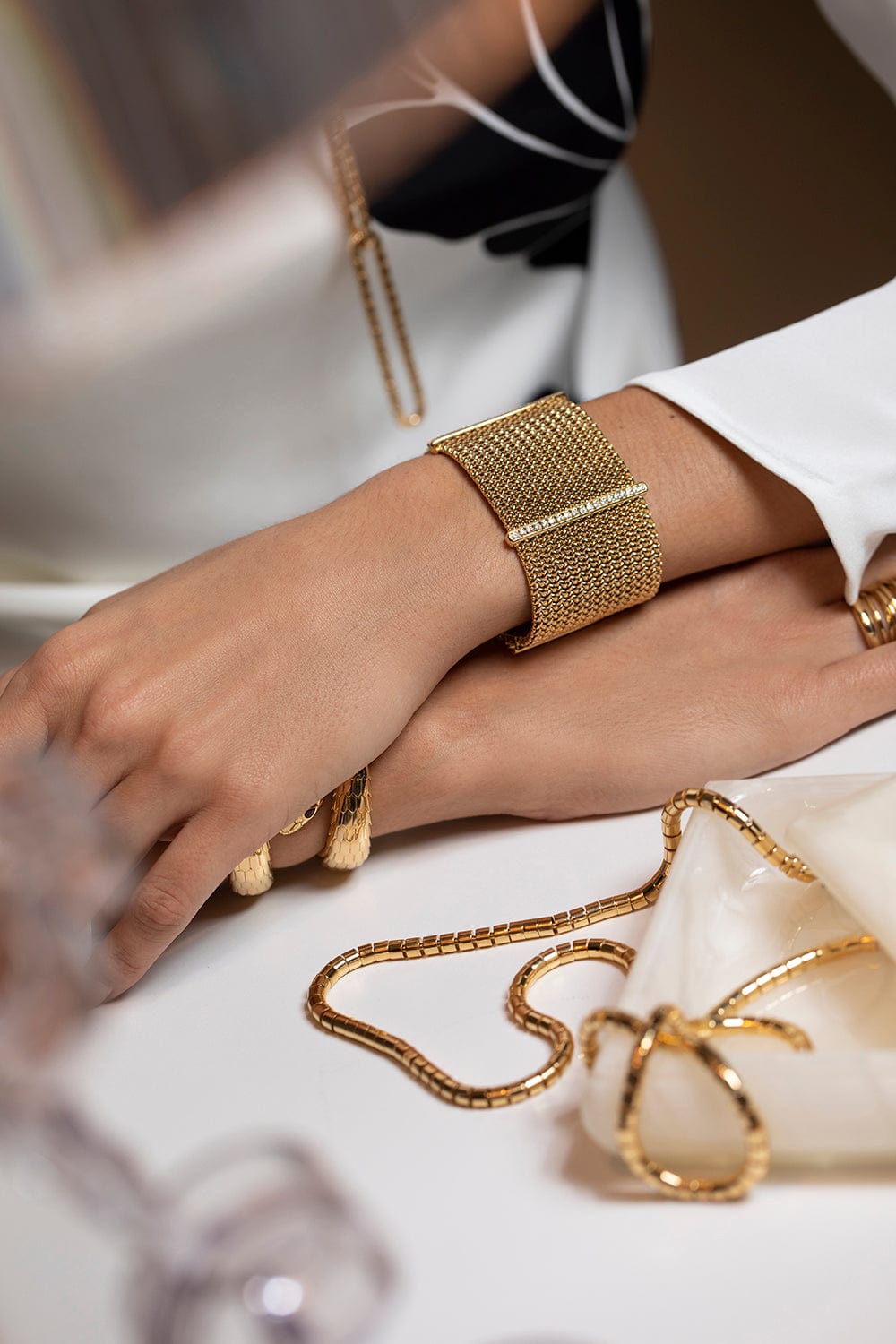 SIDNEY GARBER-Broad Flexible Cuff-YELLOW GOLD