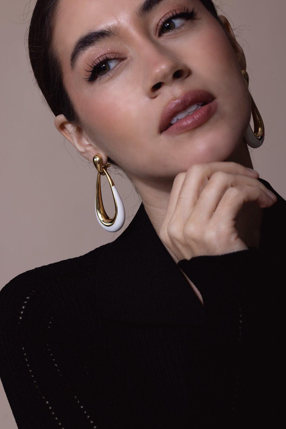 SIDNEY GARBER-White Door Knocker Earrings-YELLOW GOLD