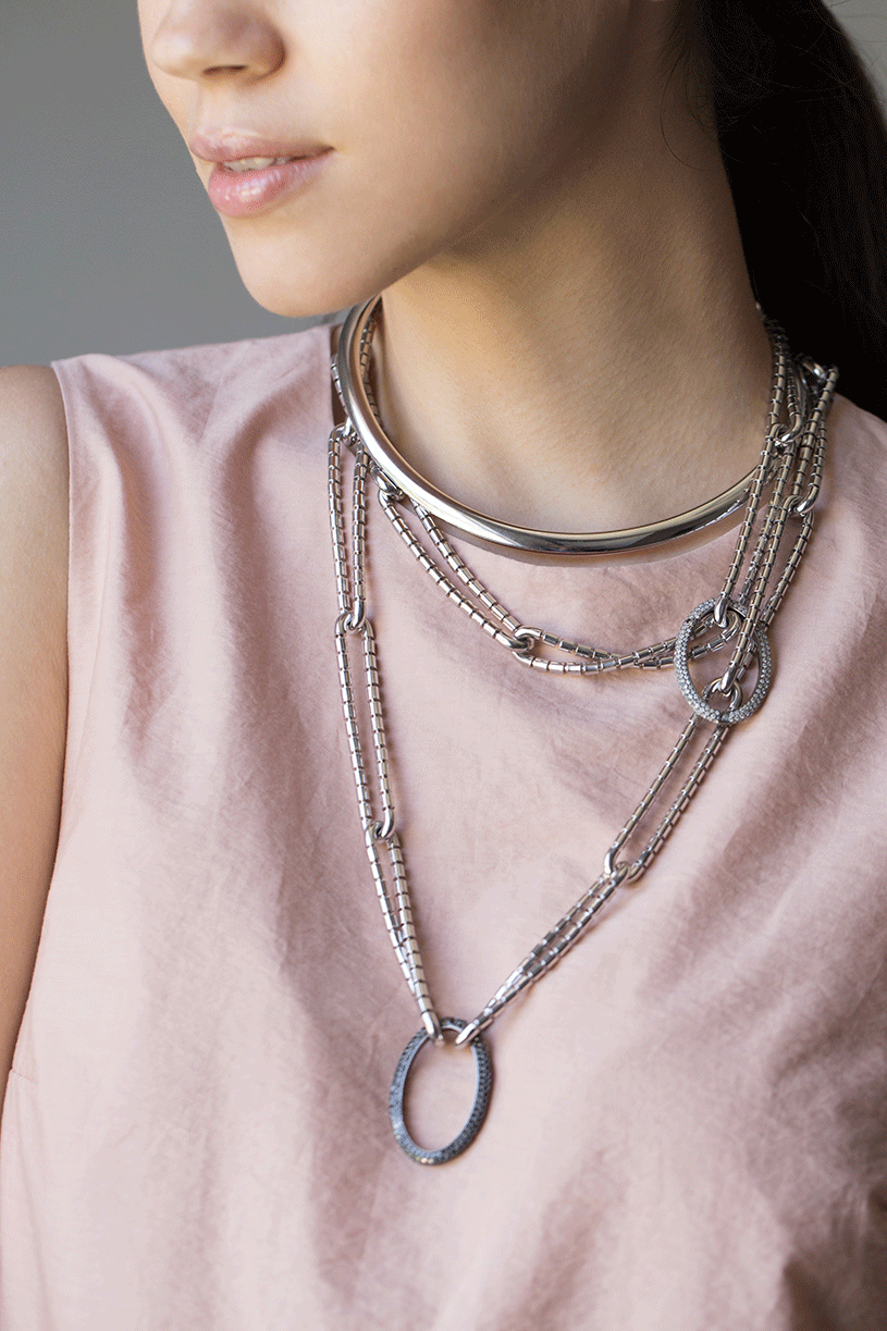 SIDNEY GARBER-Large Grey Diamond Oval Link Clasp-WHITE GOLD