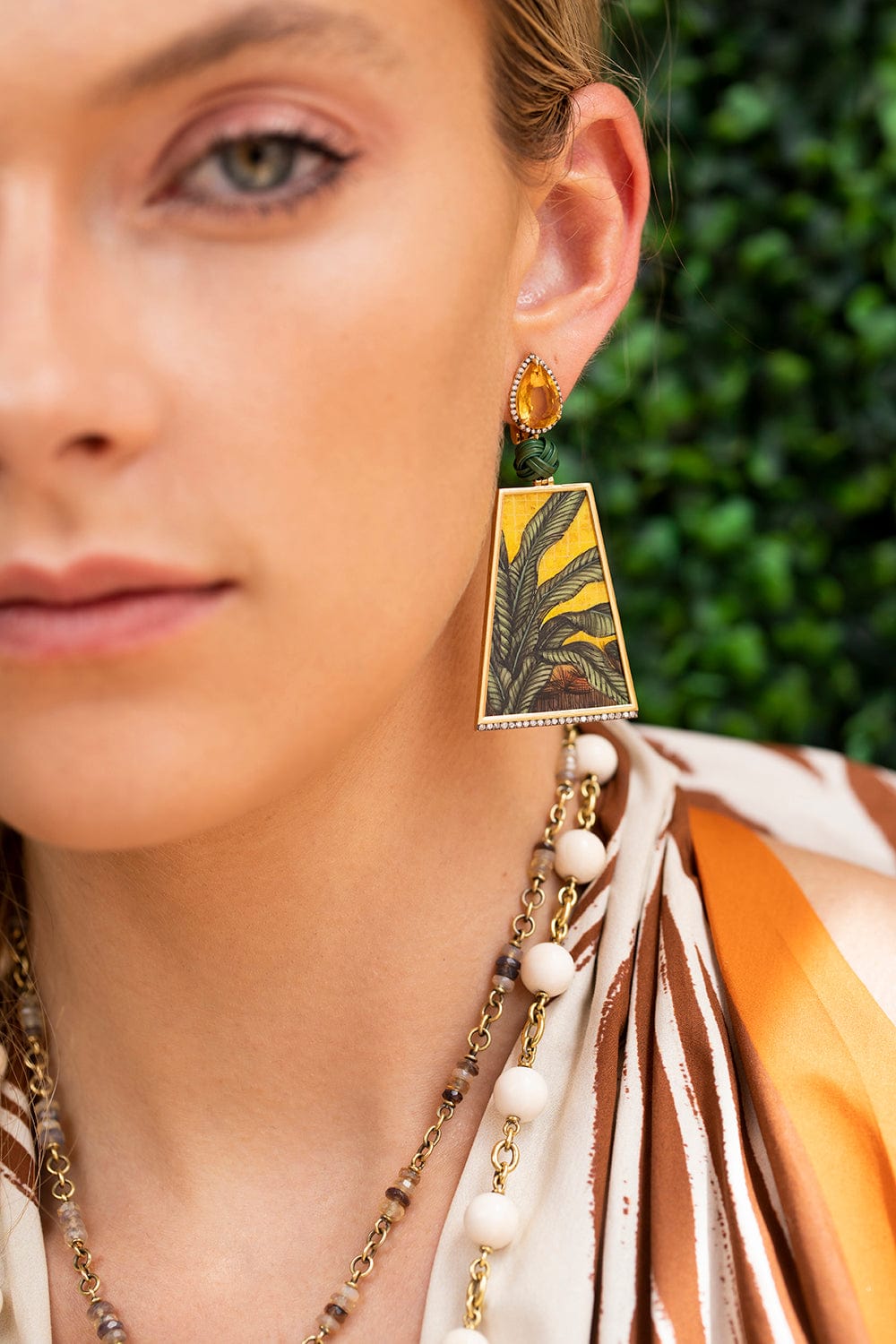 SILVIA FURMANOVICH-Miniature Painting Earrings-YELLOW GOLD