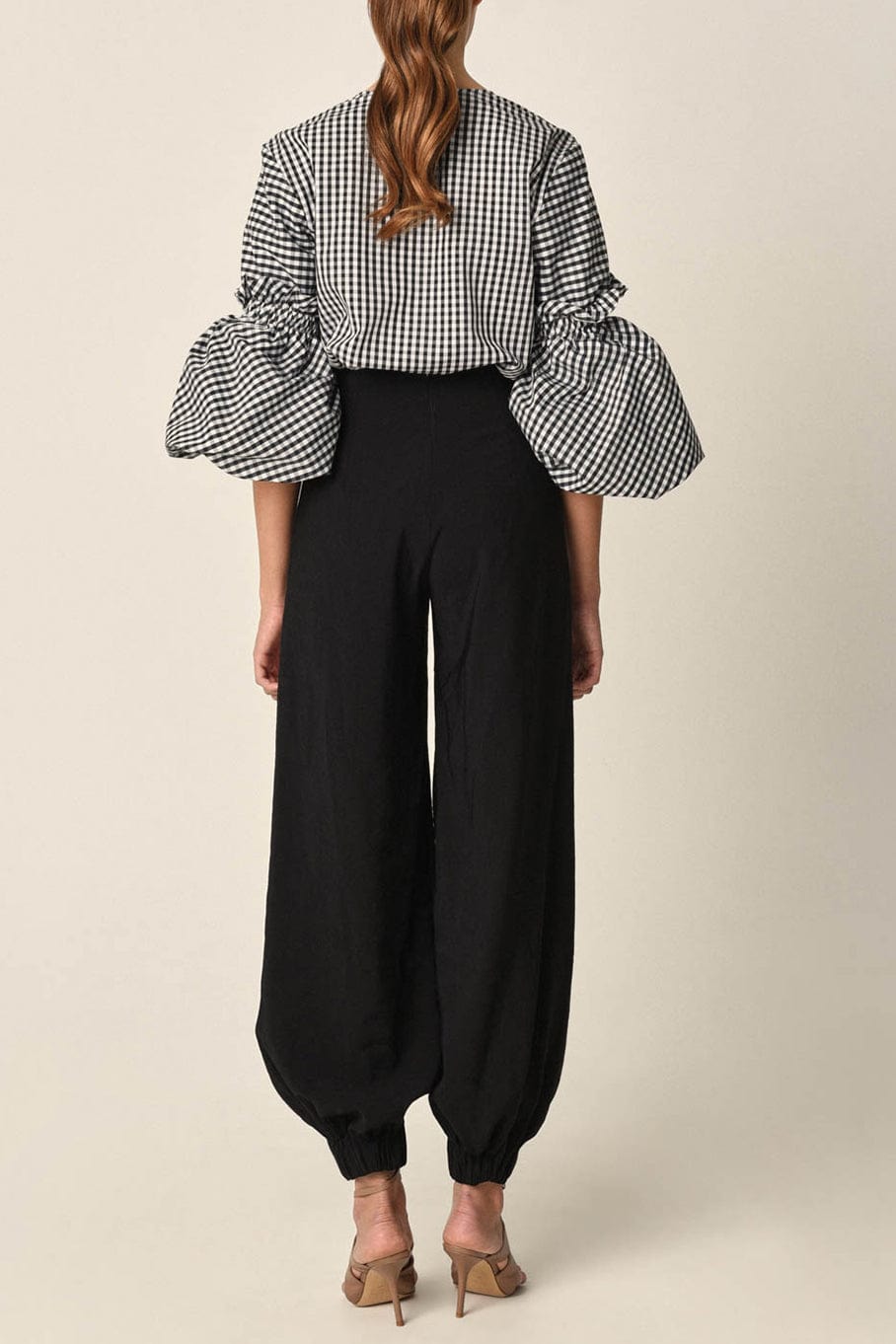 SILVIA TCHERASSI-Raimondo Pant-