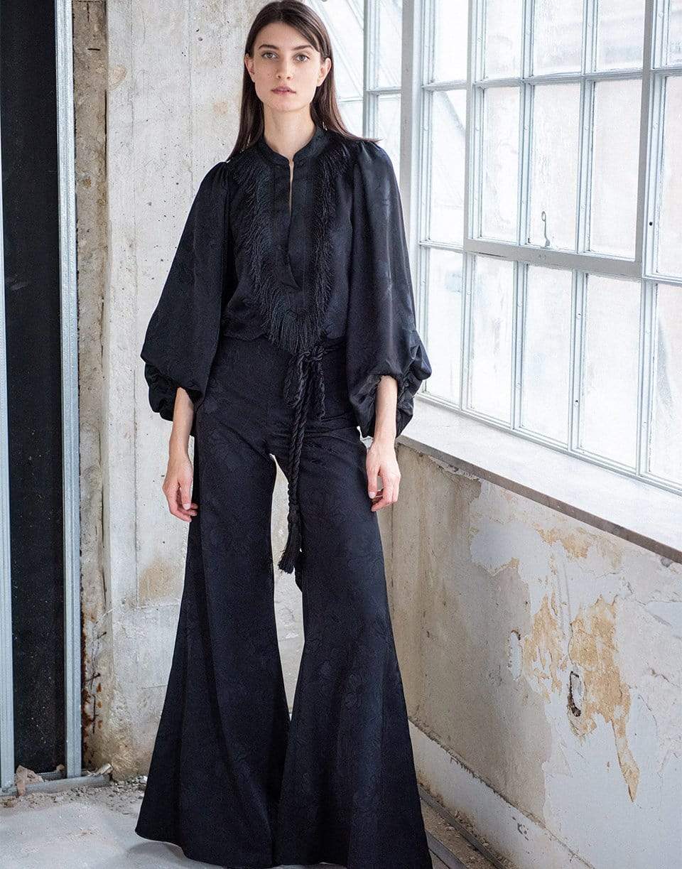 SILVIA TCHERASSI-Grotte Pant-