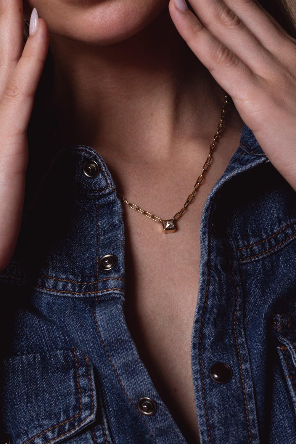 SINGLE STONE-Karina Necklace-YELLOW GOLD