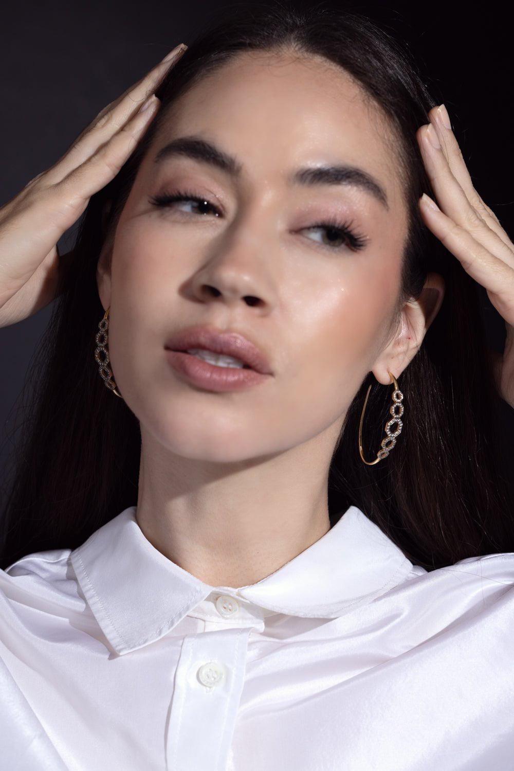 SORELLINA-Otto Vertical Hoop Earrings-YELLOW GOLD