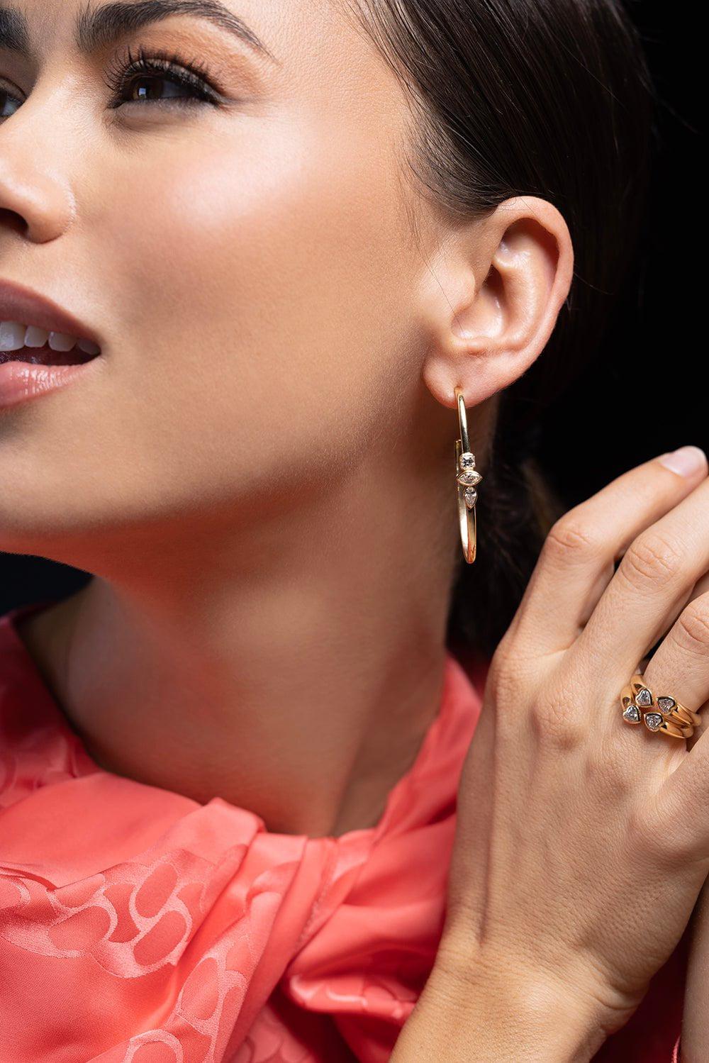 SORELLINA-STX and Stone Hoops-YELLOW GOLD