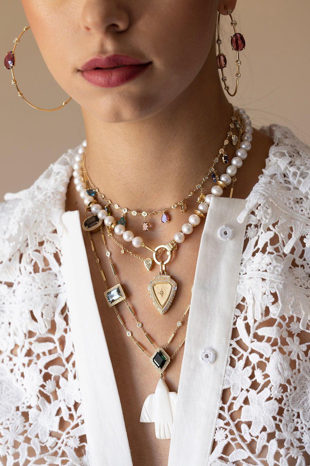 SORELLINA-XL Empress Shield Diamond Pendant-YELLOW GOLD