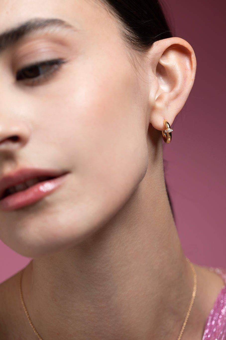 STATE PROPERTY-Idris Minor Diamond Hoop Earrings-YELLOW GOLD