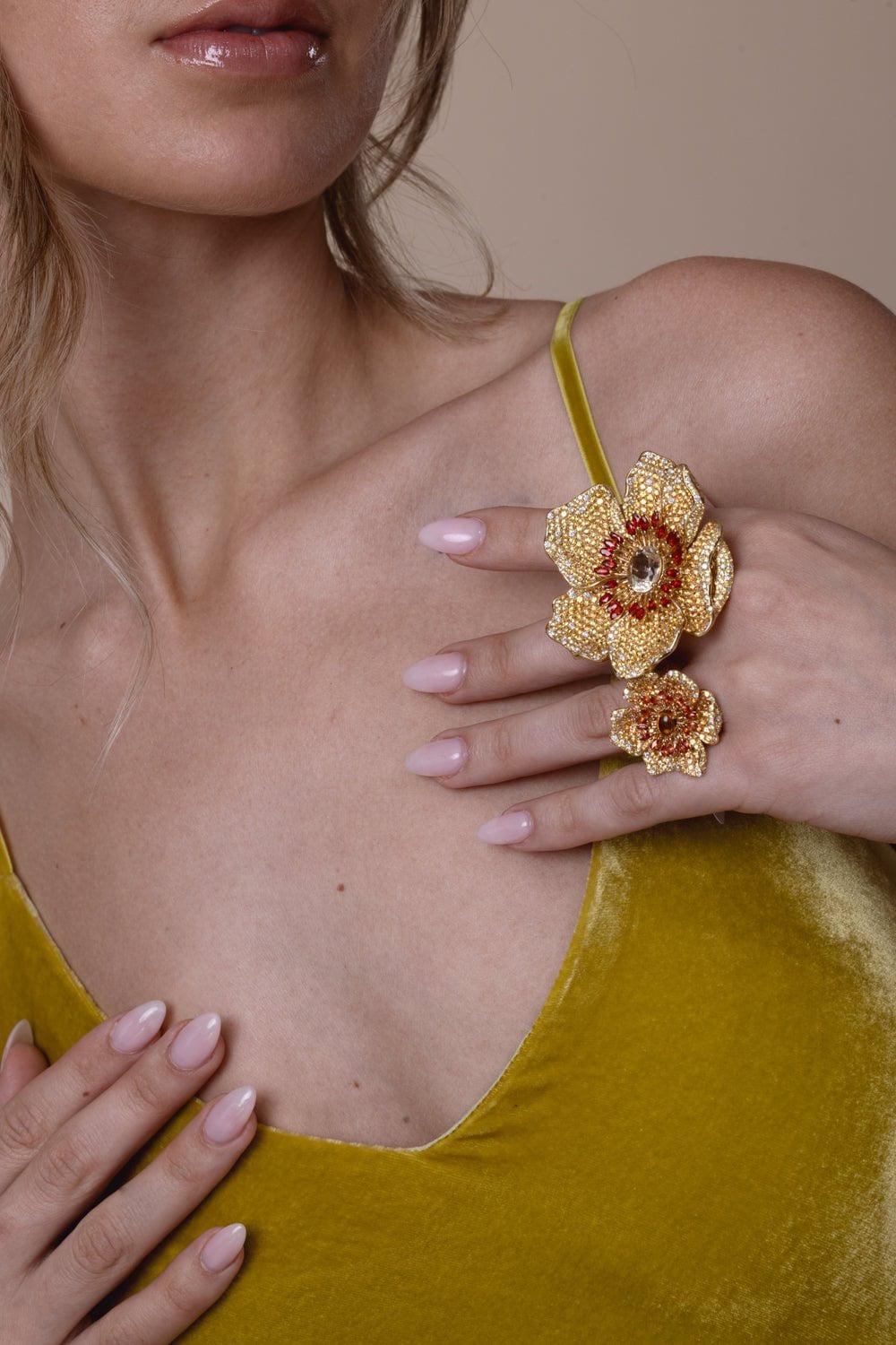 STEFERE-Large Yellow Sapphire Flower Ring-YELLOW GOLD
