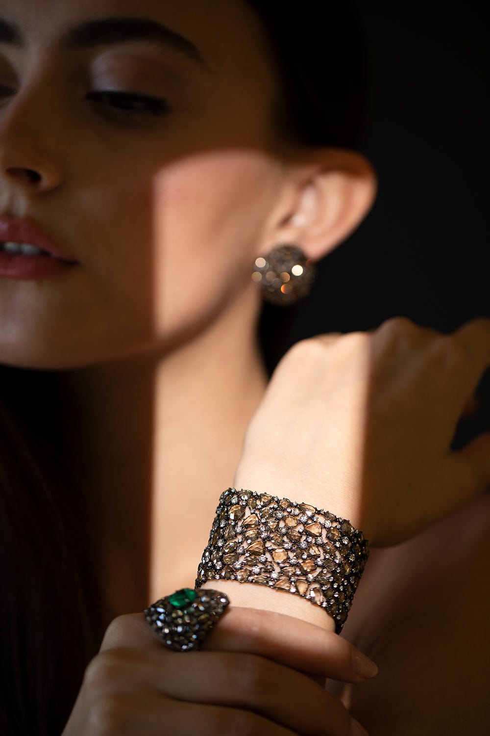 SUTRA-Champagne Diamond Bracelet-WHITE GOLD