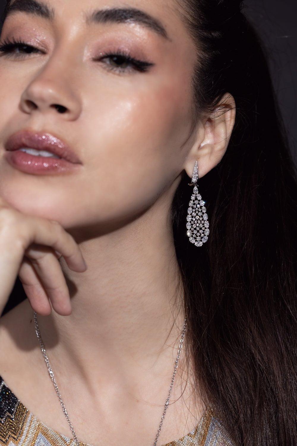 SUTRA-Diamond Rain Drop Earrings-WHITE GOLD