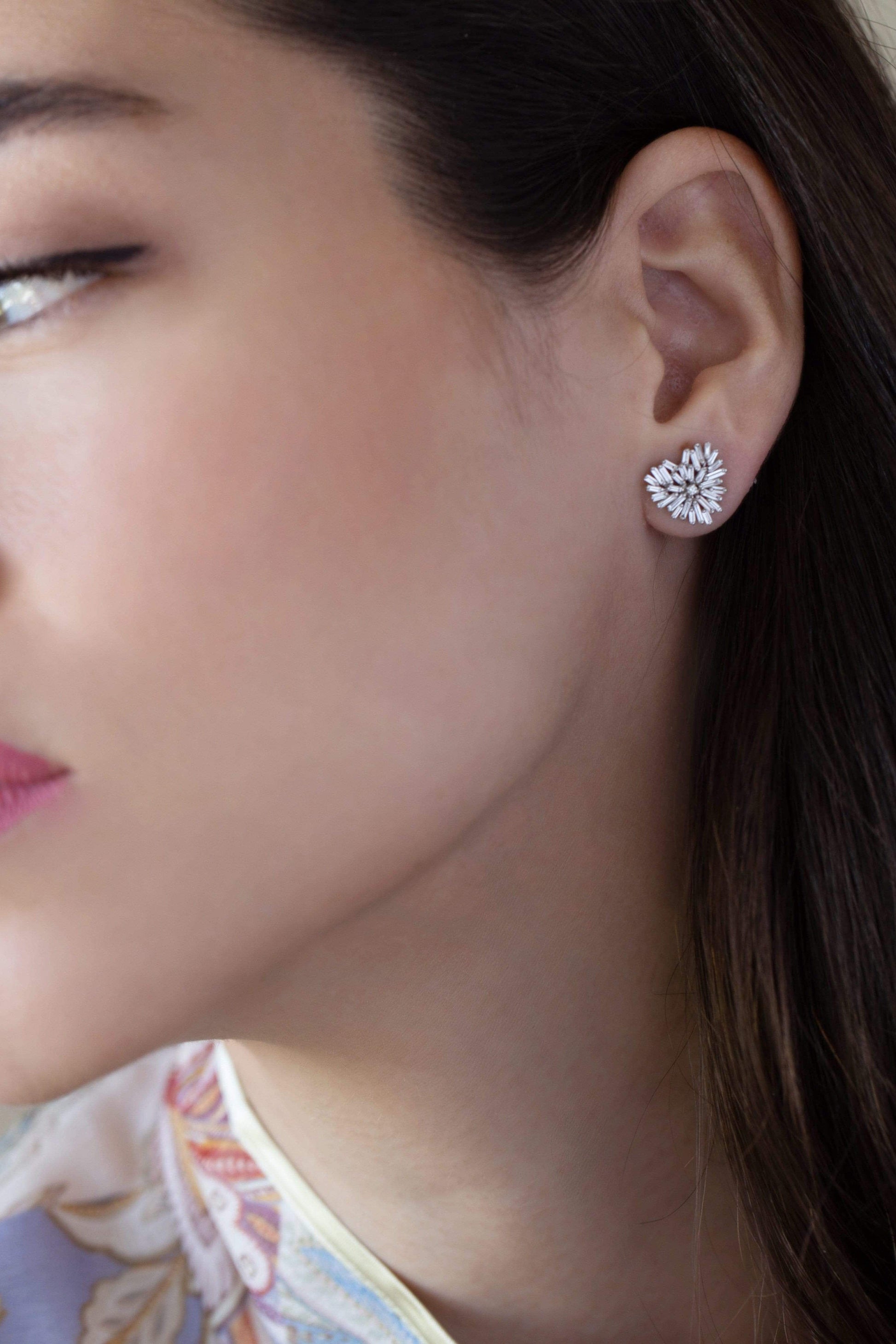 SUZANNE KALAN-Diamond Baguette Heart Earrings-