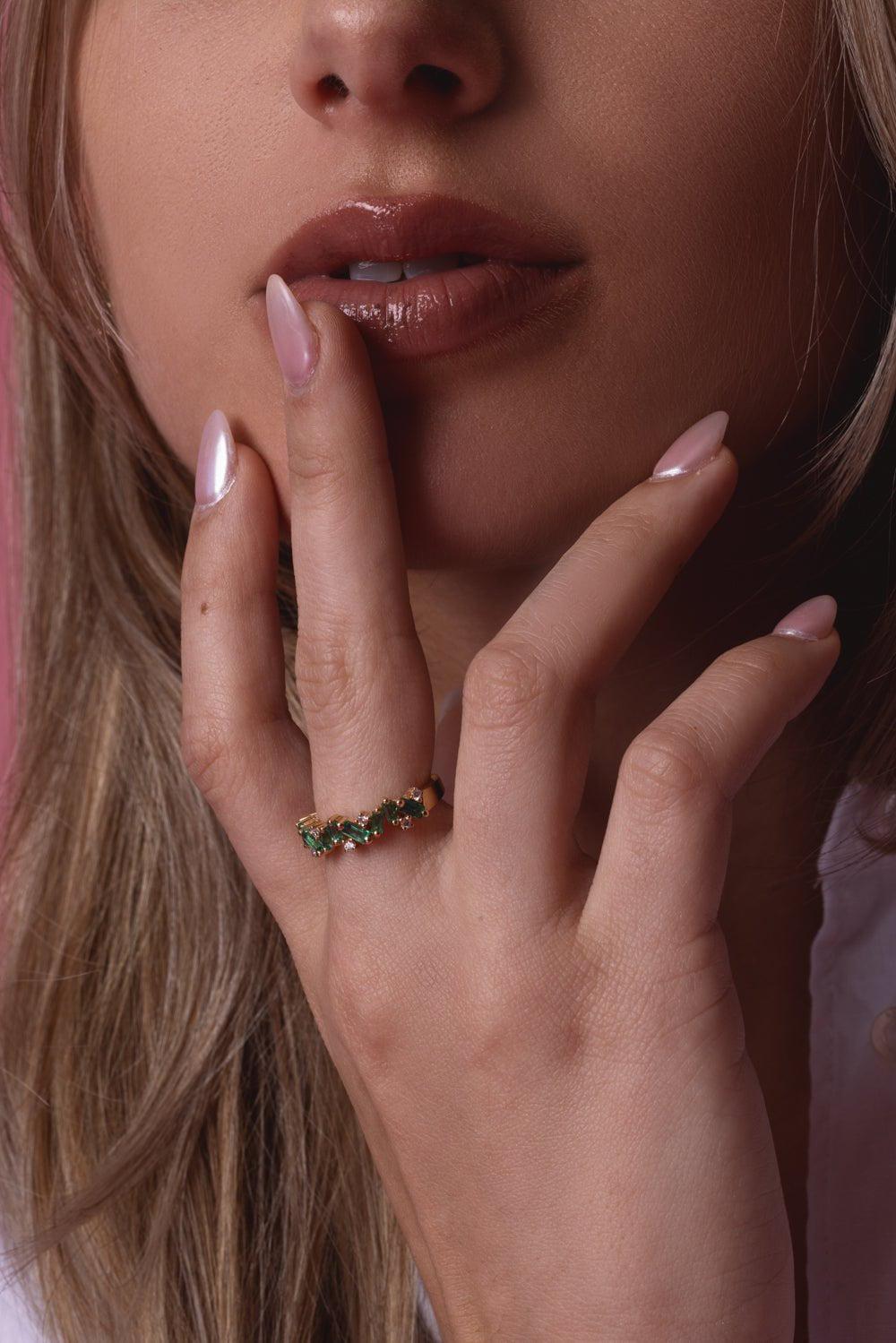 SUZANNE KALAN-Frenzy Emerald Half Band-YELLOW GOLD