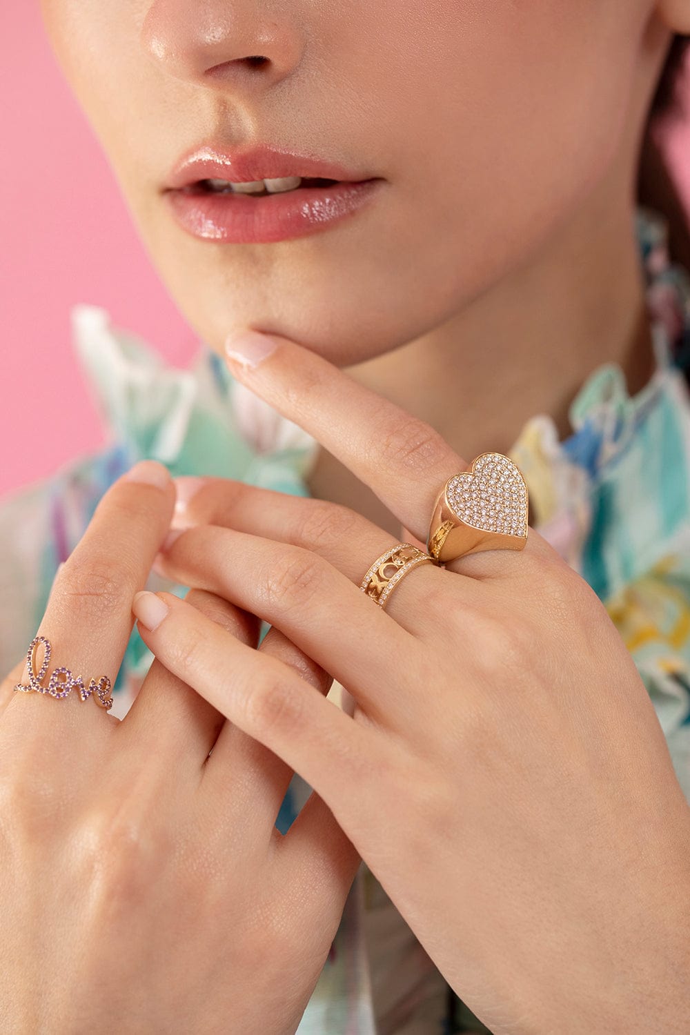 SYDNEY EVAN-Large Pave Heart Signet Ring-YELLOW GOLD