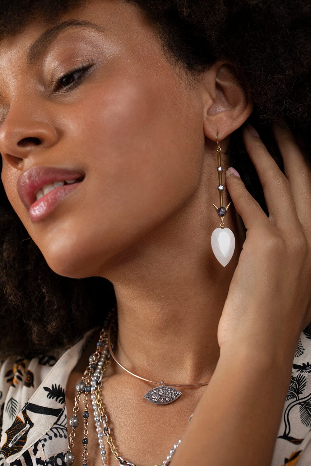 SYLVA & CIE-Cocholong Heart Arrow Earrings-YELLOW GOLD