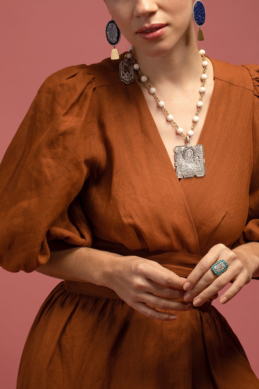 SYLVA & CIE-Mother and Child Icon Pendant-WHITE GOLD