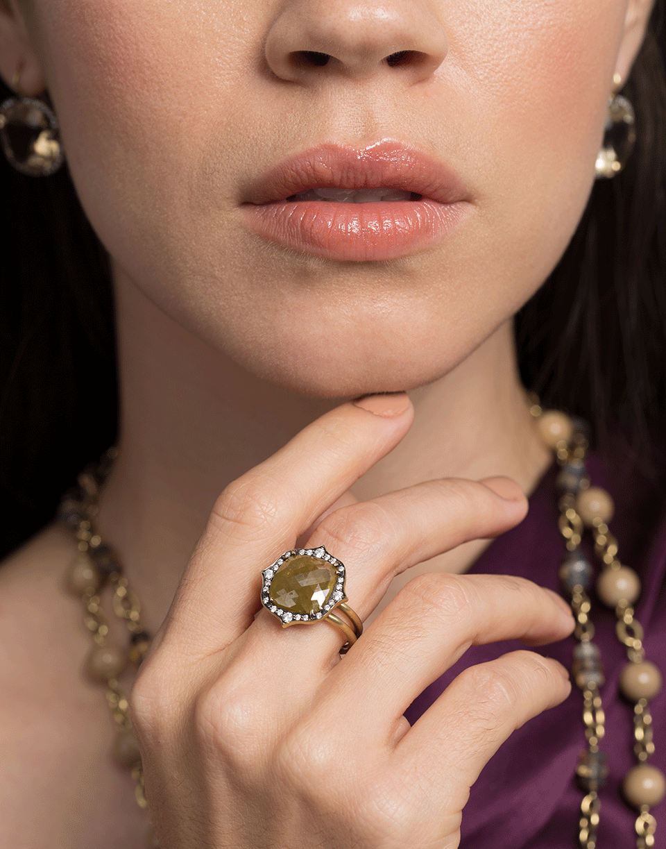 SYLVA & CIE-Cushion Rough Diamond Ring-YELLOW GOLD