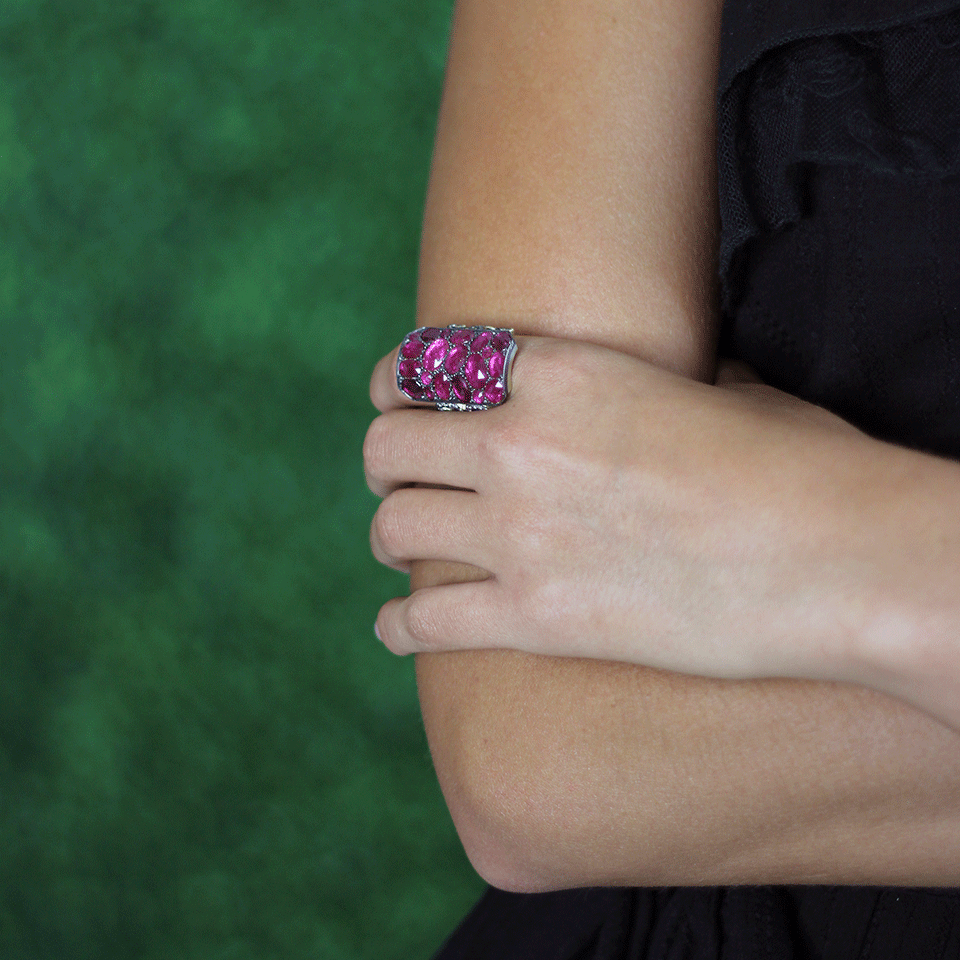 Ruby Ten Table Ring | SYLVA & CIE – Marissa Collections