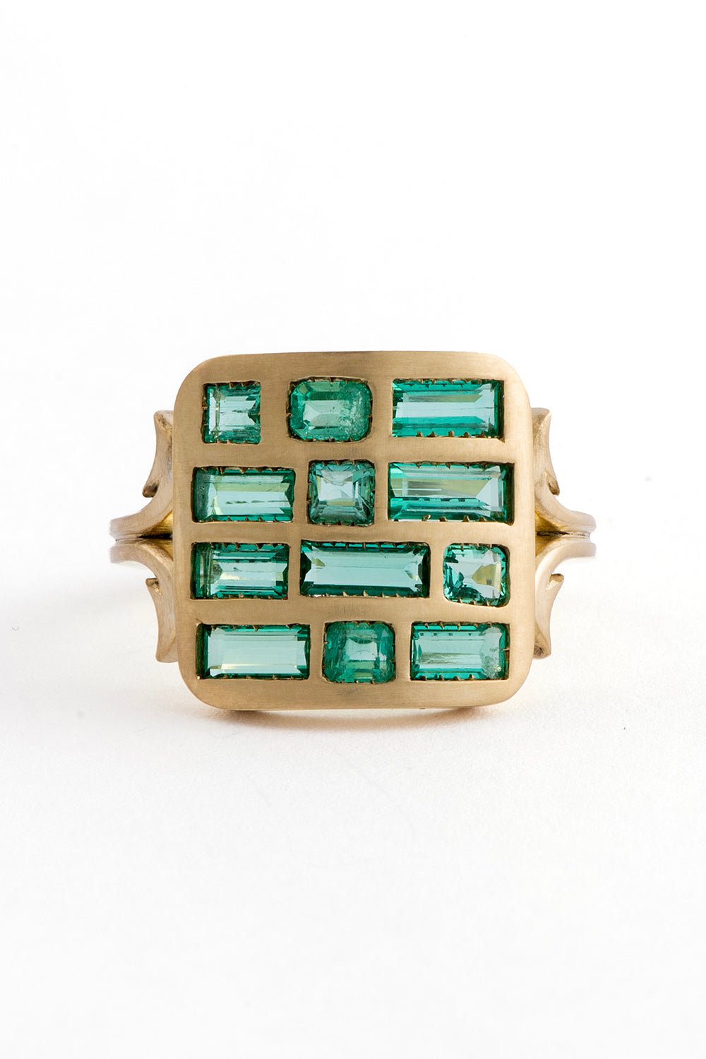 SYLVA & CIE-Square Emerald Ten Table Ring-YELLOW GOLD