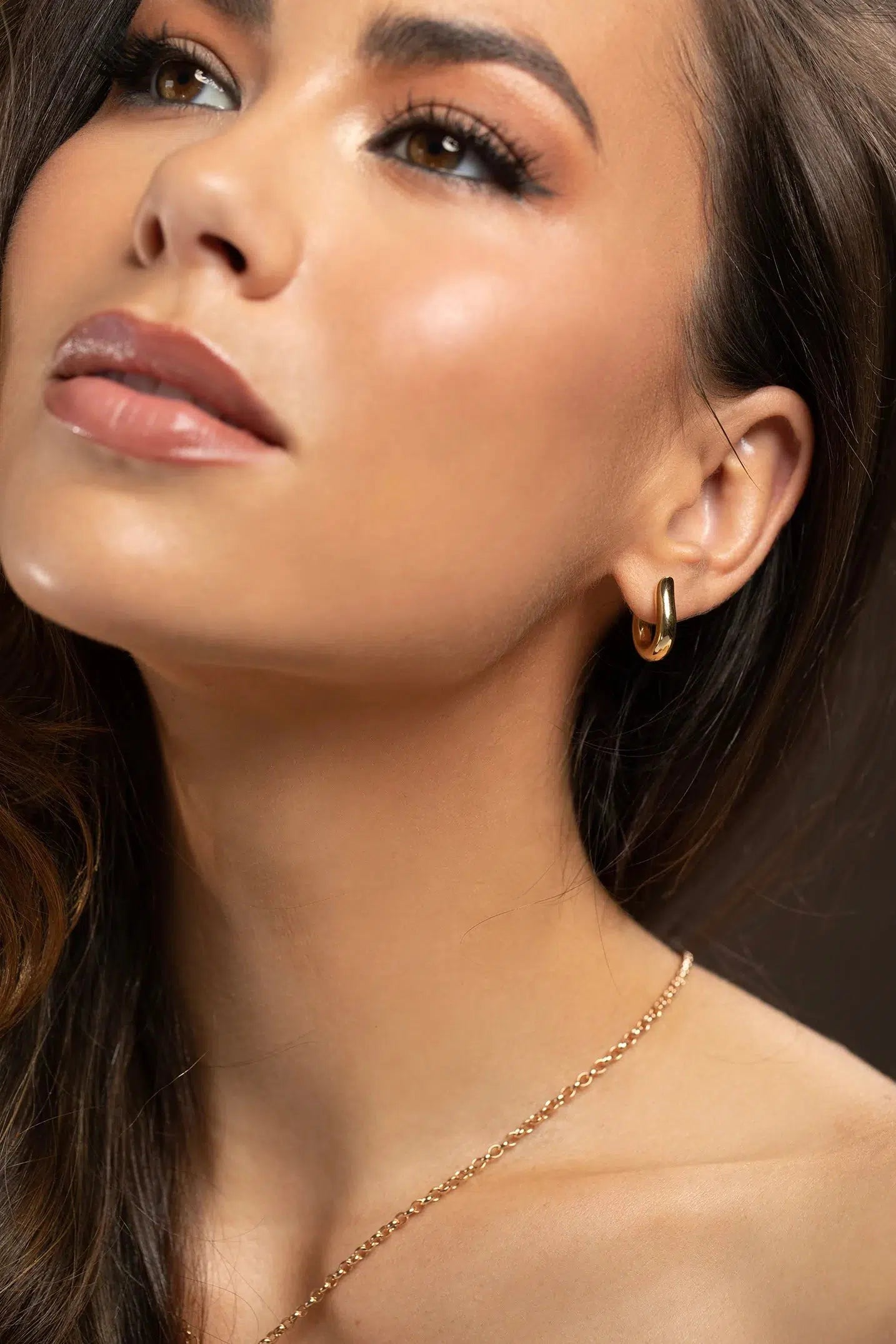 TAMARA COMOLLI-Medium Drop Hoop Earrings-YELLOW GOLD