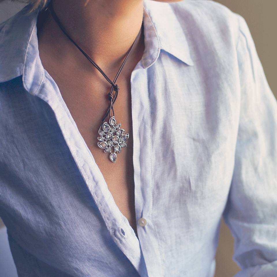 TAMARA COMOLLI-Cashmere Paisley Ornament Pendant-WHITE GOLD