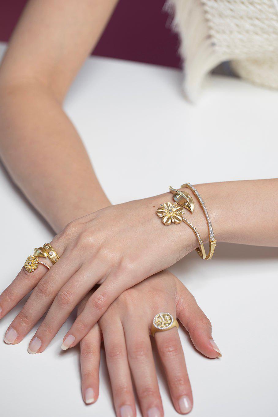 TANYA FARAH-Modern Etruscan Petite Diamond Bangle-YELLOW GOLD