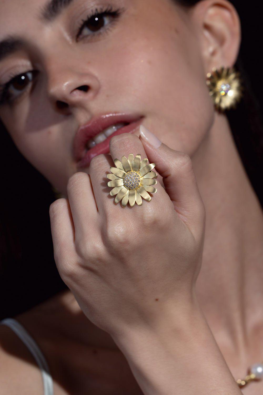 TANYA FARAH-Daisy Diamond Earrings-YELLOW GOLD