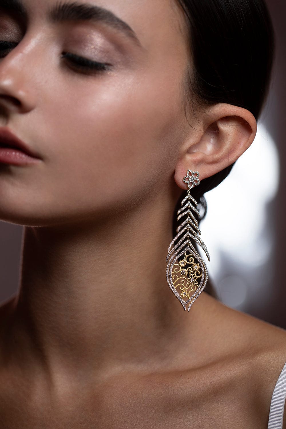 TANYA FARAH-Diamond Peacock Feather Earrings-YELLOW GOLD