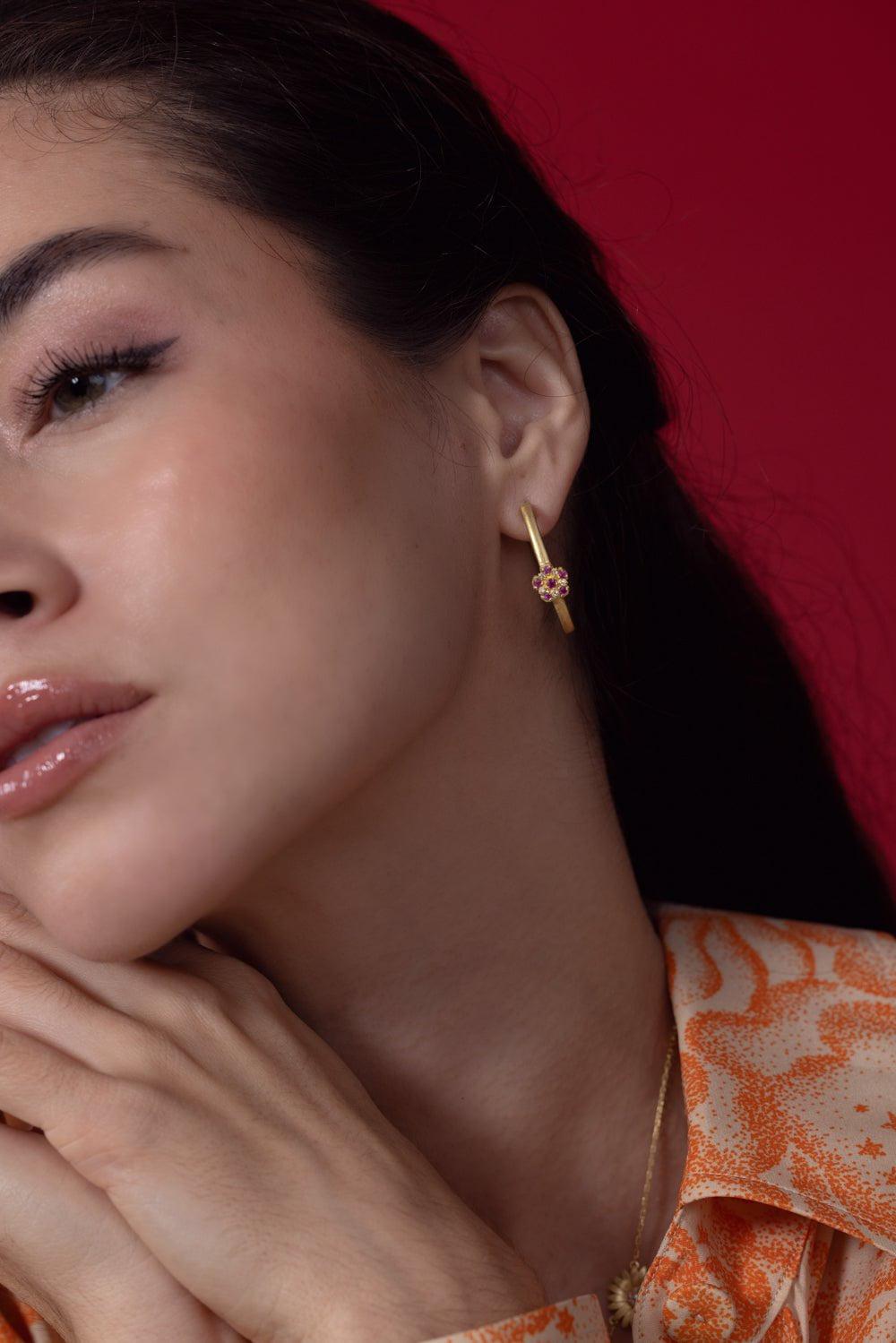 TANYA FARAH-Jasmine Bloom Pink Sapphire Hoop Earrings-YELLOW GOLD